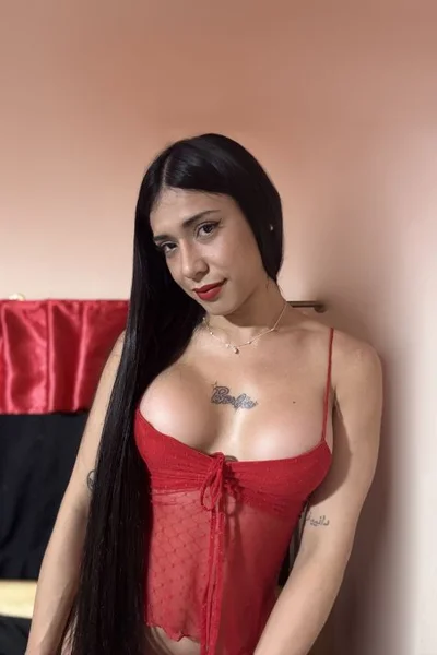 Julieta Khalifa (28 years) — Villa Crespo, Argentina - 40