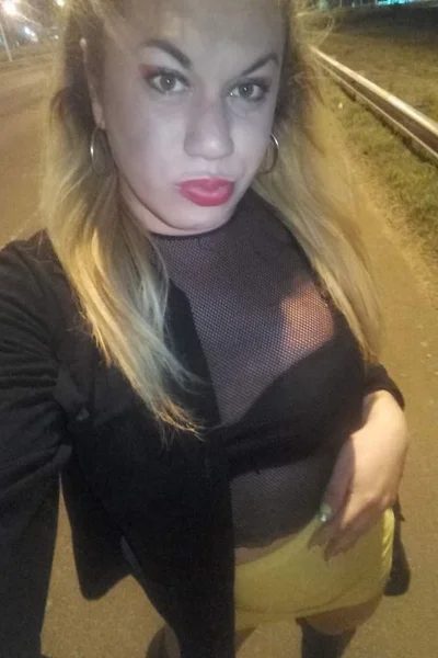 Pilu Contrera (29 años) — Uruguay, Argentina - 76