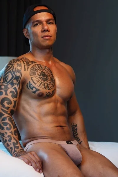 Felipe (33 years) — São Paulo, Brasil - 5