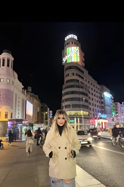 Gala (25 años) — Madrid, España - 24