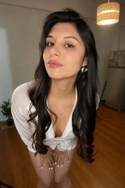 Marlen (24 years) — Las Condes, Chile - 50