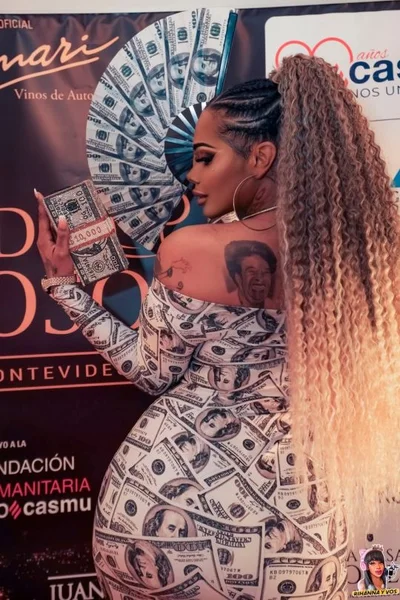 Isabella Ts (28 años) — Microcentro, Argentina - 109