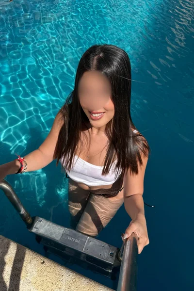 Brisa (18 años) — Recoleta