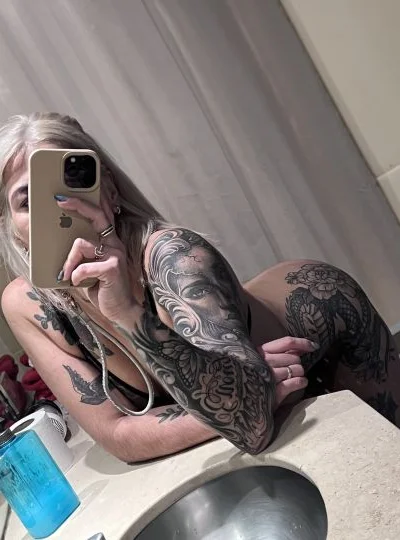 Flor (24 años) — Microcentro, Argentina - 7