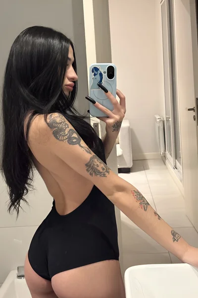 Luna (19 años) — Recoleta, Argentina - 17