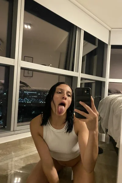 Lynn (26 años) — Almagro, Argentina - 22
