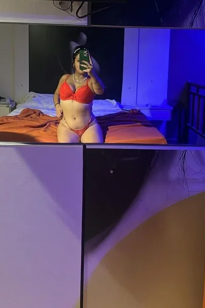 Victoria (25 años) — Ezeiza, Argentina - 2