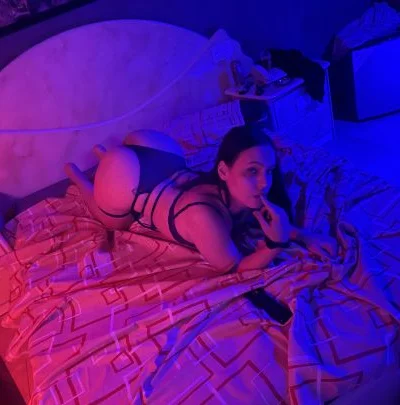 Mia Es (27 años) — La Paternal, Argentina - 31