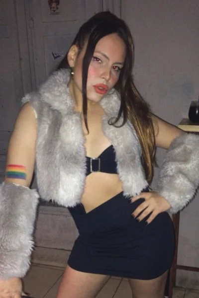 Mia Es (27 años) — La Paternal, Argentina - 74