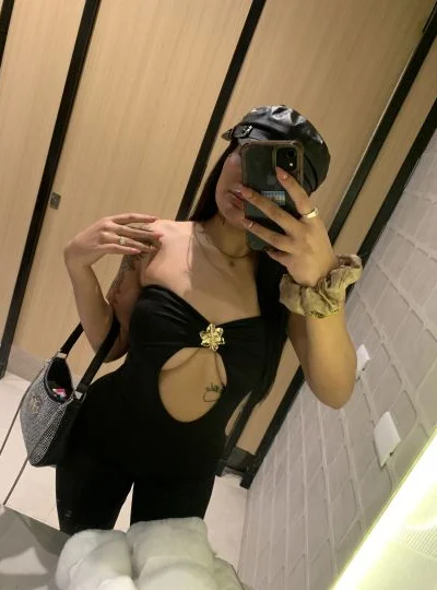 Zarita (21 años) — Mar del Plata, Argentina - 2