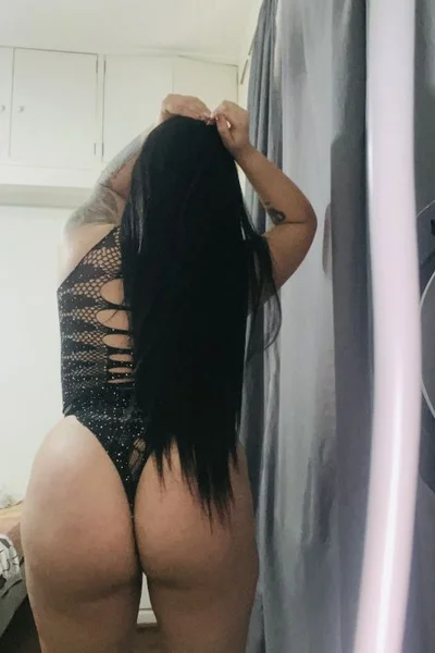 Juli (23 años) — Lomas de Zamora, Argentina - 7