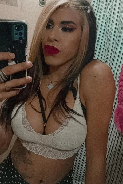 Ambar Merlos (28 años) — Merlo, Argentina - 29