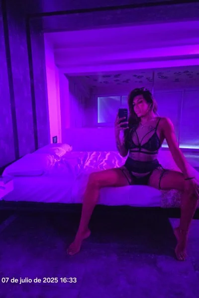 Ambar Merlos (28 años) — Merlo, Argentina - 10