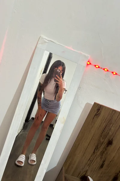 Lulu (21 años) — La Blanqueada, Uruguay - 2