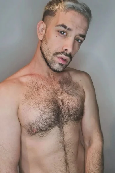 Camilo (29 anos) — Palermo