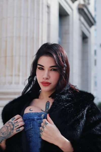 Olivia S (31 years) — Recoleta, Argentina - 9