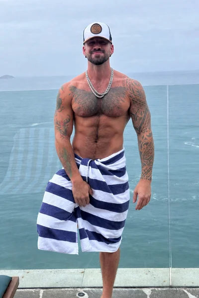 Murilo (32 years) — Rio de Janeiro, Brasil - 9
