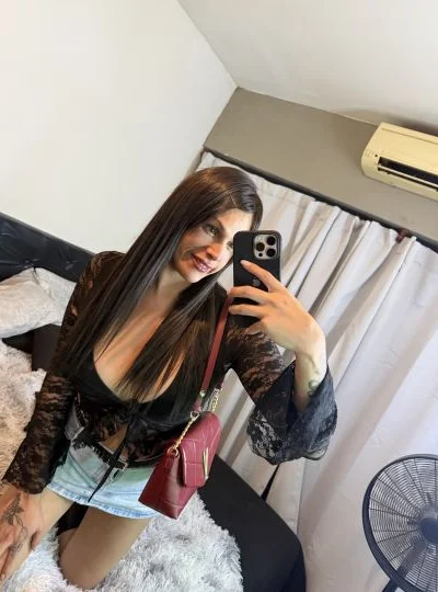 Emily Romano (26 años) — Palermo, Argentina - 27