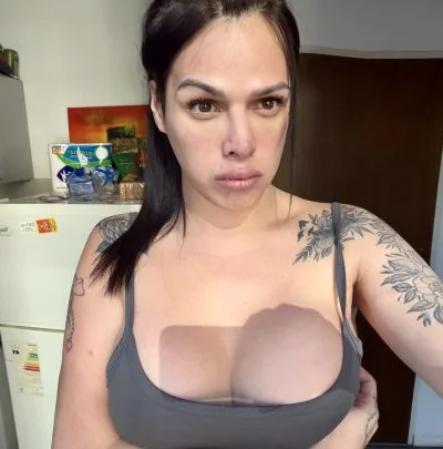 Emily Romano (26 años) — Palermo, Argentina - 4