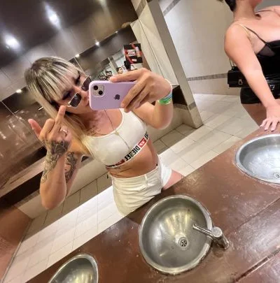 More putita (21 años) — Malvinas Argentinas, Argentina - 14