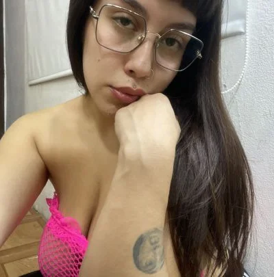 Luna (25 años) — Bariloche, Argentina - 38