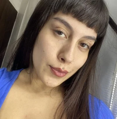 Luna (25 años) — Bariloche, Argentina - 40