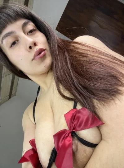 Luna (25 años) — Bariloche, Argentina - 9