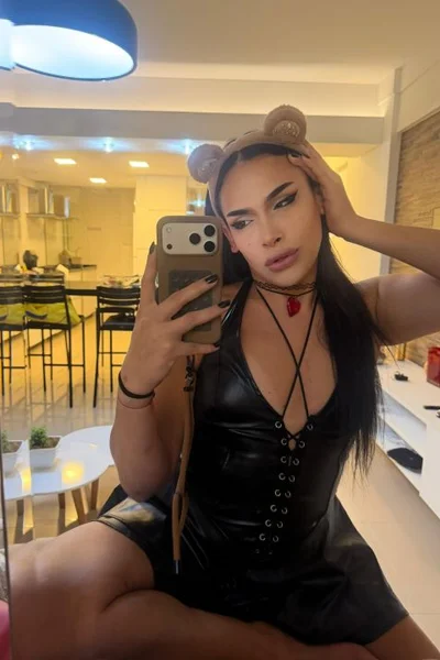 Tina F (30 years) — Obelisco, Argentina - 108
