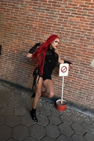 Tina F (30 años) — Obelisco, Argentina - 144