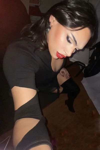 Tina F (30 years) — Obelisco, Argentina - 104