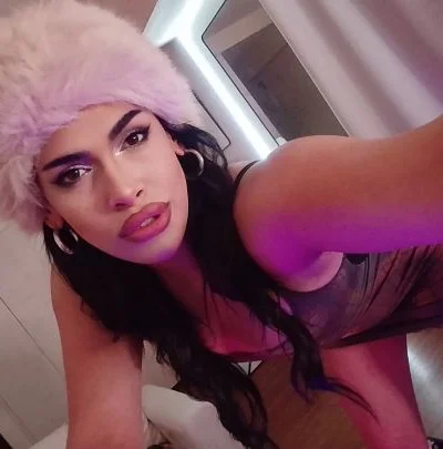 Tina F (30 years) — Obelisco, Argentina - 83
