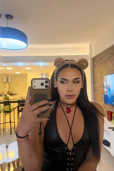 Tina F (30 years) — Obelisco, Argentina - 107