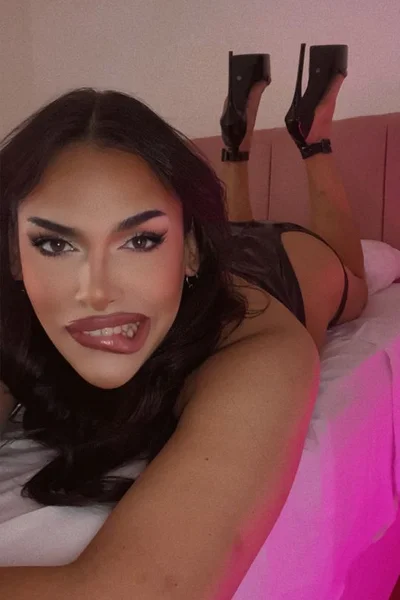 Tina F (30 years) — Obelisco, Argentina - 165