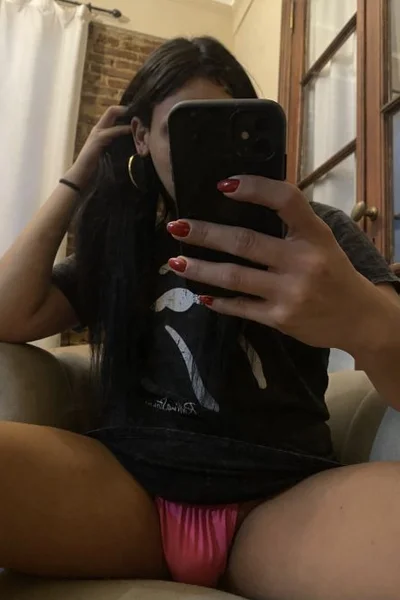 Tina F (30 años) — Obelisco, Argentina - 97
