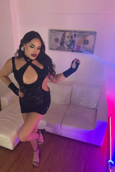 Tina F (30 years) — Obelisco, Argentina - 131