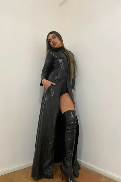 Tina F (30 años) — Obelisco, Argentina - 262