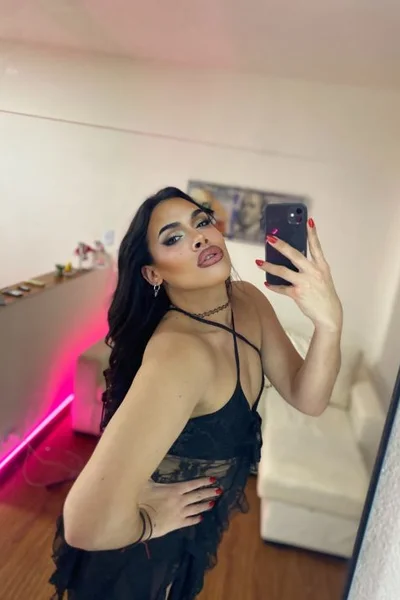 Tina F (30 years) — Obelisco, Argentina - 170