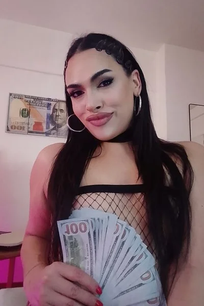 Tina F (30 years) — Obelisco, Argentina - 70
