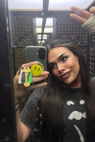 Tina F (30 años) — Obelisco, Argentina - 41
