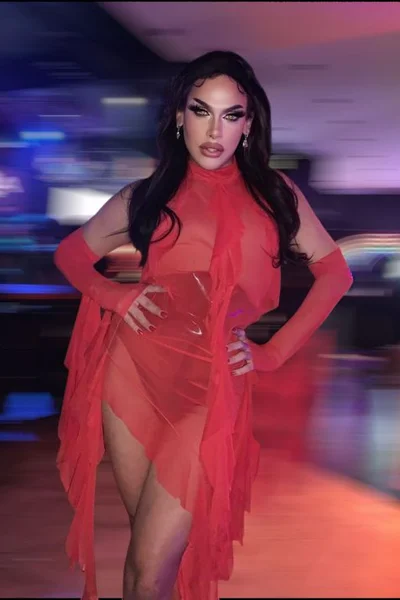 Tina F (30 años) — Obelisco, Argentina - 115