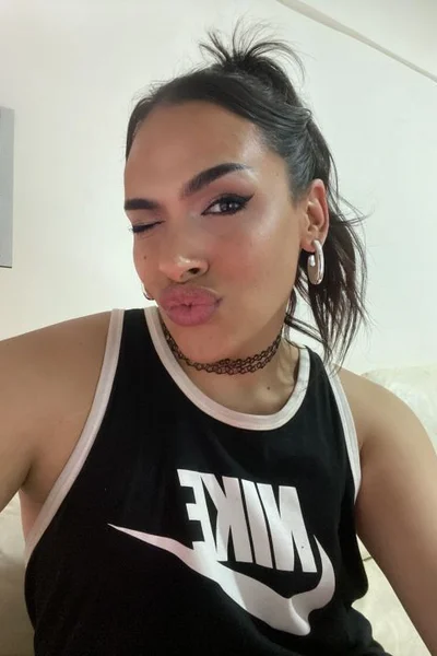 Tina F (30 años) — Obelisco, Argentina - 20