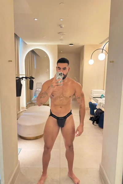 Saúl (30 años) — Madrid, España - 20