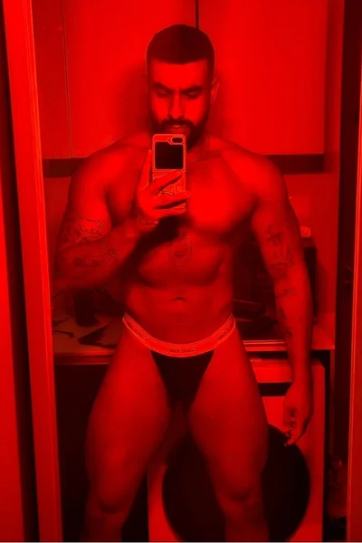 Saúl (30 años) — Madrid, España - 21