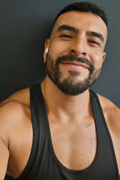 Saúl (30 años) — Madrid, España - 14