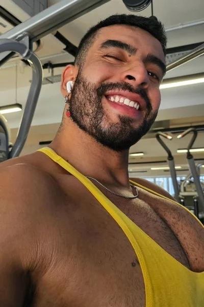 Saúl (30 años) — Madrid, España - 22