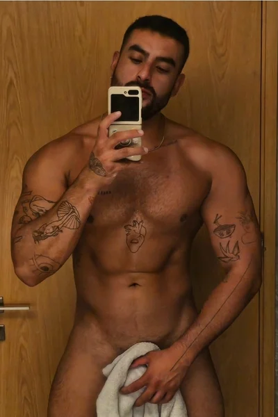 Saúl (30 años) — Madrid, España - 23