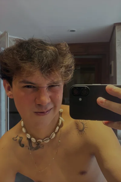 Alex (20 años) — CABA / Capital Federal