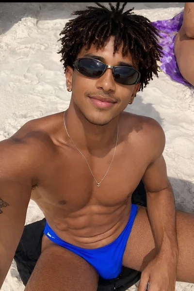 Angelo (25 años) — Montevideo / Centro