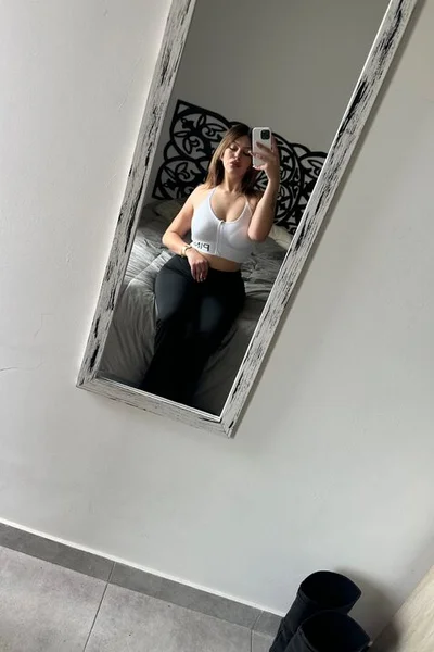 Sofi (18 años) — Escobar, Argentina - 1