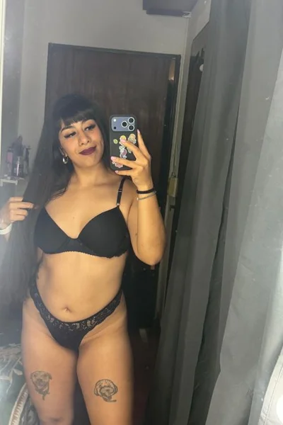 Kitty (28 años) — Lanús, Argentina - 29